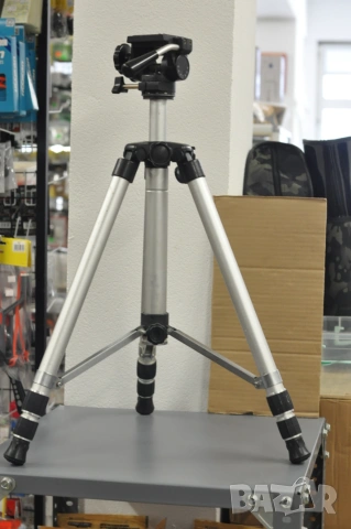Трипод, статив за камера Hitachi VK-CS 57