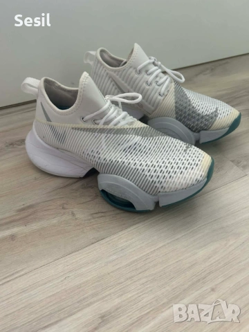 Оригинални маратонки Nike