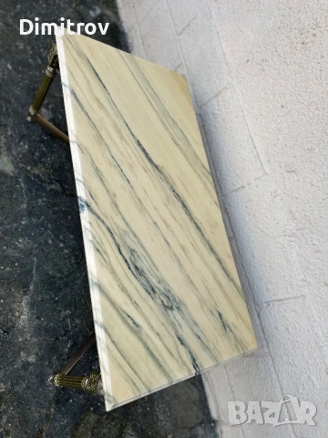 Винтидж холна маса с мраморен плот и месингови крака, снимка 5 - Маси - 53958519