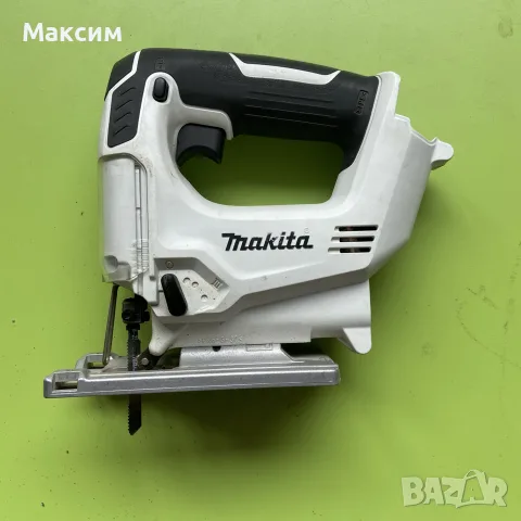 Прободен трион (зеге) Makita JV100DZ 10.8 V без батерия, снимка 3 - Други инструменти - 55403253
