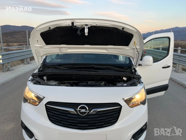 Opel Combo MAXI 1.5 , снимка 7 - Автомобили и джипове - 54186224