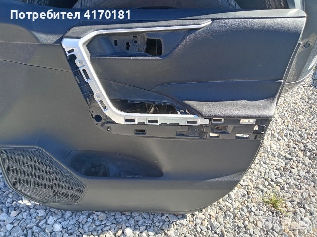 Тойота рав4 кора предна дясна от 2018 год 2024г