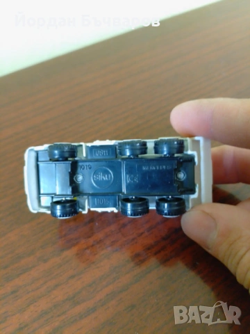 Камионче Siku , камион за изв. на смет., снимка 4 - Колекции - 54211859