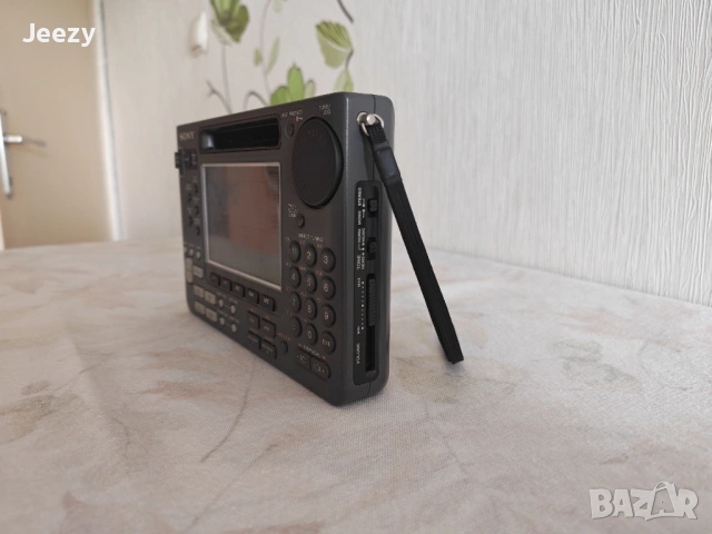 Радиоприемник Sony ICF-SW55, снимка 2 - Радиокасетофони, транзистори - 54615473