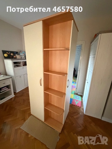 Ъглов гардероб