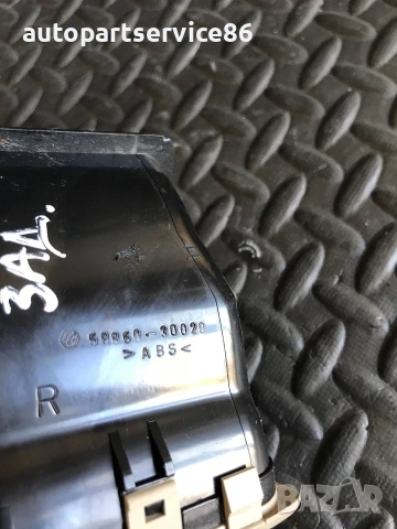 Заден централен въздуховод за Lexus Gs300 (2002) 58860-30020, снимка 2 - Части - 55034539