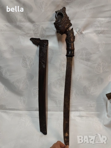 Автентичен индонезийски нож-сабя тип Голок