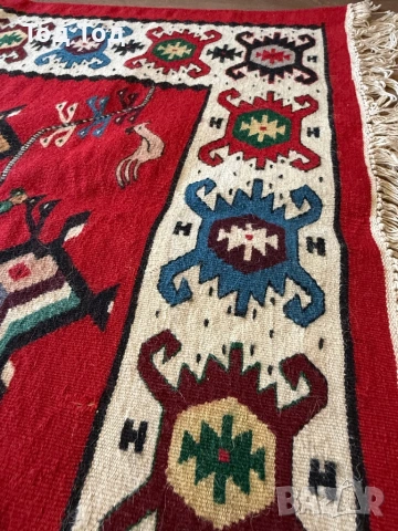 Чипровски килим Пилетата с две пътеки , снимка 4 - Килими - 54621285
