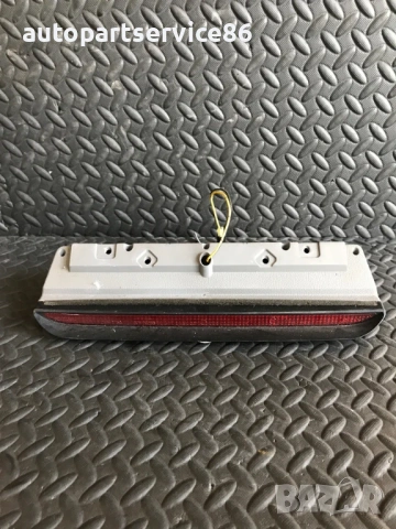 Трети стоп сигнал за багажник за Subaru Forester (2003–2008) 24036