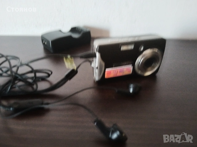 Камера TECHNIKA SH-Z735 7.0MP x 3Optical Zoom, снимка 5 - Фотоапарати - 55063777