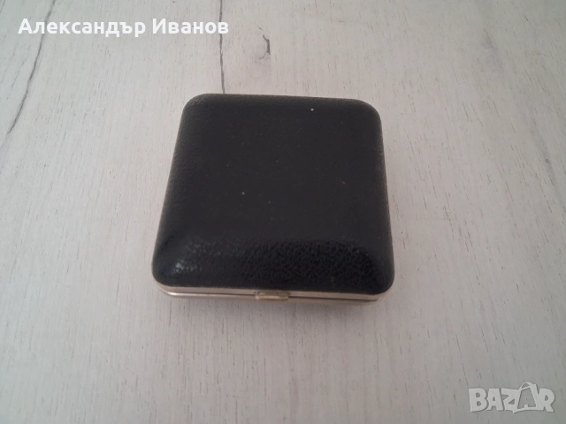 Стар германски туристически,сгъваем часовник  KIENZLE, снимка 4 - Антикварни и старинни предмети - 54076147