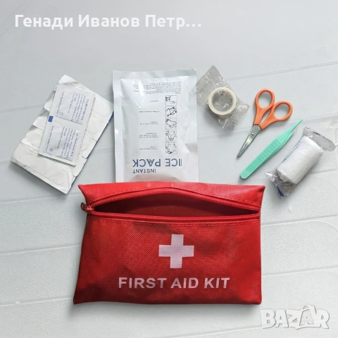 Компактен комплект за първа помощ в червена чантичка, снимка 2 - Аксесоари и консумативи - 53999441