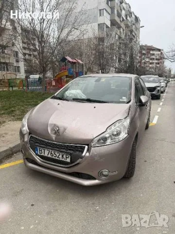 пежо 208 1,4 HDI 92 к.с, снимка 6 - Автомобили и джипове - 55507934