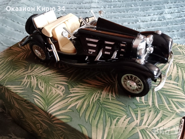 Burago Mercedes Benz 500 K Roadster , снимка 5 - Колекции - 55261236