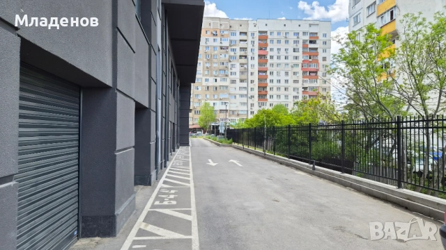 Давам под наем гараж, снимка 5 - Гаражи и паркоместа - 54426719