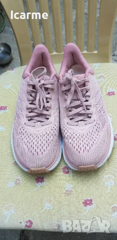 Оригинални маратонки Hoka One One, снимка 8 - Маратонки - 55690585