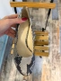Дамски обувки на висок ток Guess (змийски принт), снимка 6