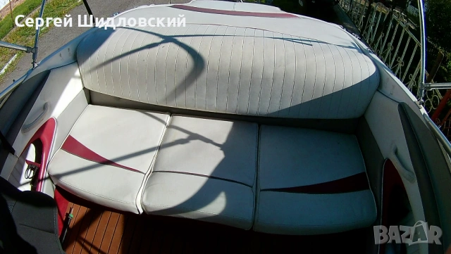 Моторна яхта Bayliner CAPRI, снимка 12 - Воден транспорт - 54428969