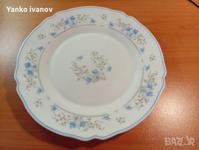Чиний Френски Аркопал