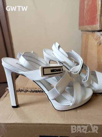Michael Kors Demi Leather Sandal, естествена кожа, снимка 17 - Сандали - 54185496