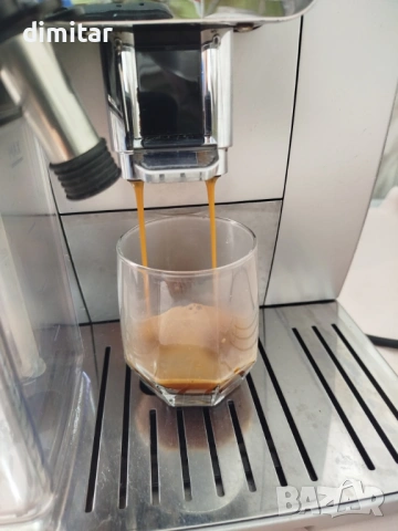 Кафе автомат Delonghi Dinamica Plus , снимка 9 - Кафемашини - 54792846