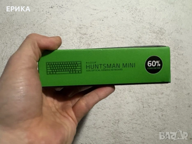 Нова Геймърска механична клавиатура RAZER HUNTSMAN MINI PURPLE Switch, снимка 3 - Клавиатури и мишки - 54668434
