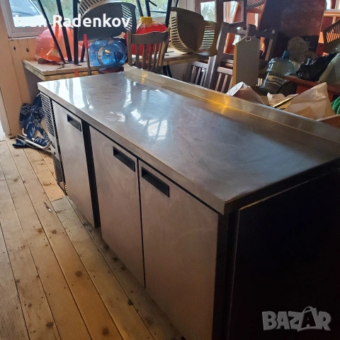 хладилна маса, снимка 2 - Обзавеждане на кухня - 53991943