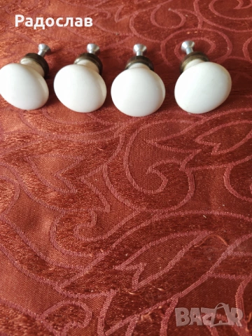 порцеланови дръжки за мебели , снимка 2 - Антикварни и старинни предмети - 54180273