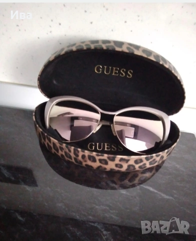 Дамски слънчеви очила GUESS с огледални стъкла , снимка 10 - Слънчеви и диоптрични очила - 54367635