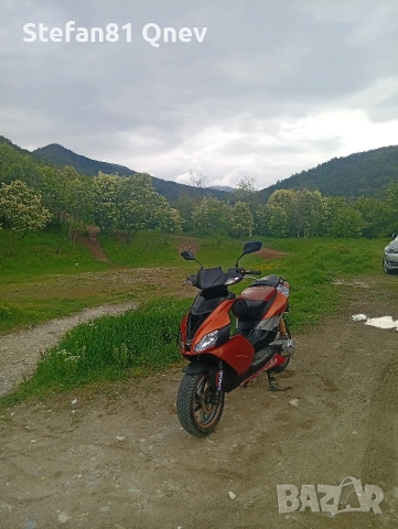 Aprilia sr 50 , снимка 3 - Мотоциклети и мототехника - 54403813