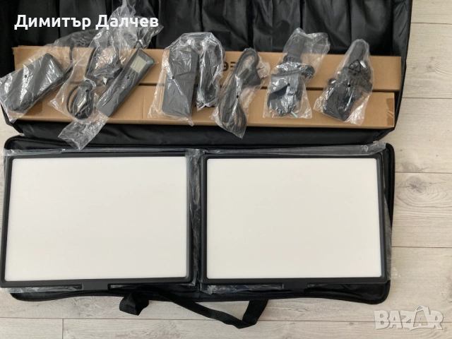 Комплект LED осветление NEEWER - два двуцветни панела + стативи, дистанционно и др., чисто нови, снимка 4 - Светкавици, студийно осветление - 54815476