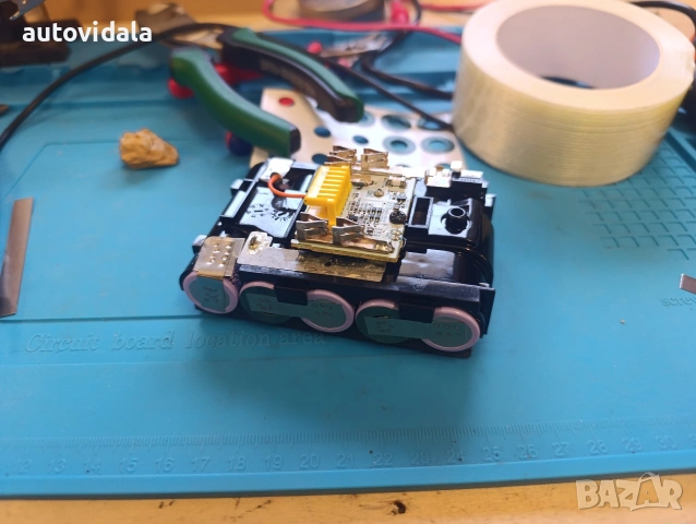 Рециклирана батерия Makita BL1815 – 18V / 3.0Ah, снимка 7 - Други инструменти - 54984970