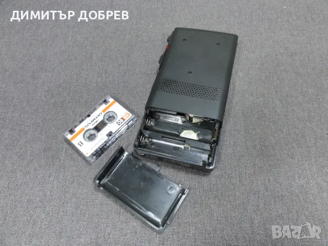 СТАР РЕТРО КАСЕТЕН ДИКТОФОН MICROCASSETTE RECORDER SANYO TRC 500A, снимка 10 - Радиокасетофони, транзистори - 55536581