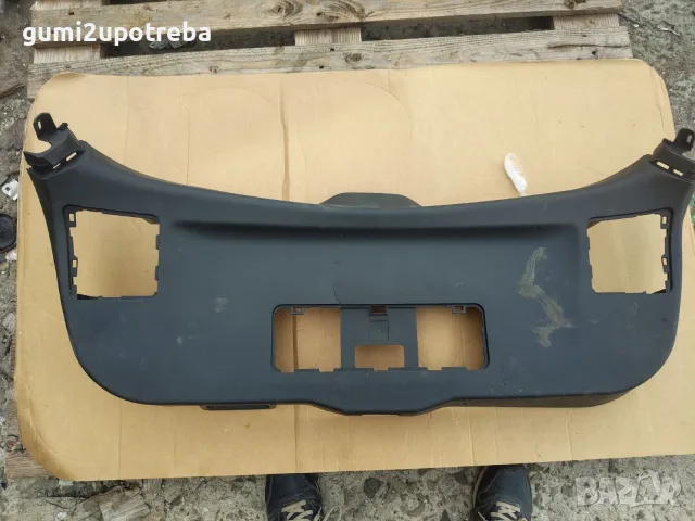 Защитна Облицовка Багажна Врата D10E-68960 Mazda CX3 4х4 77kW 1.5дизел 2015
