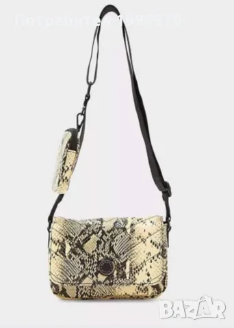 Оригинална дамска чанта Kendall + Kylie, модел Johanna. 