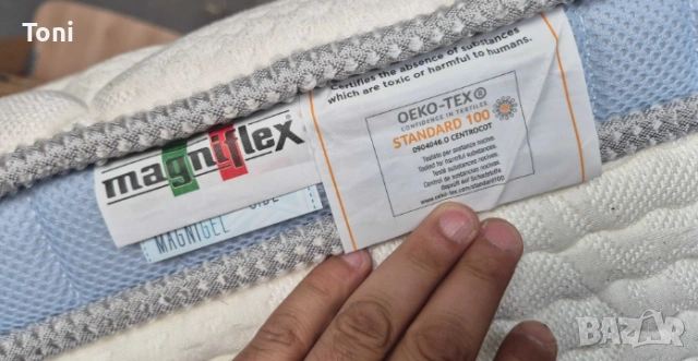 единично легло с матрак magniflex и шкаф топ кондиция , снимка 2 - Спални и легла - 54947182