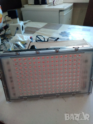 LED лампа за растения, снимка 3 - Други - 54320037