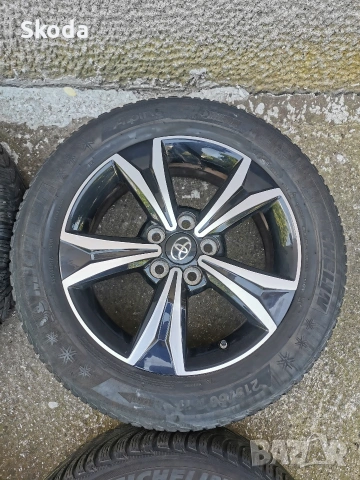 Джанти toyota c hr 17 5x114.3 , снимка 6 - Гуми и джанти - 54724325