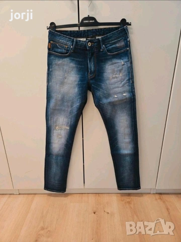Оригинални дънки Emporio Armani Jeans