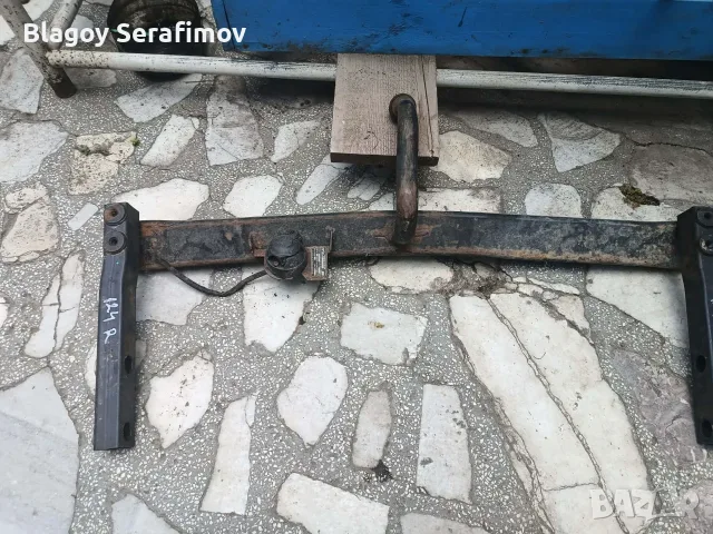 Теглич за Мерцедес Ц-класа W202