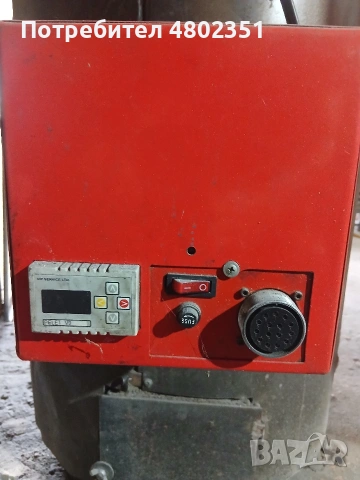 продавам котел на пелети, снимка 2 - Отоплителни печки - 54801649