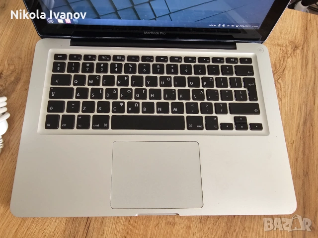 MacBook Pro 13 inch A1278 (Late 2011) | intel i5 2435M 3.00 Ghz|8GB RAM|240GB SSD|80% Battery| Linux, снимка 3 - Лаптопи за дома - 54710837