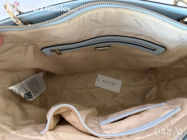 Нова оригинална чанта на Guess , снимка 3 - Чанти - 54651241