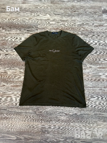 Оригинална мъжка тениска Fred Perry Central Logo Tee размер М, снимка 2 - Тениски - 54640853