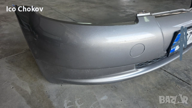 Предна броня Toyota Yaris 1997 2000, снимка 2 - Части - 54615605