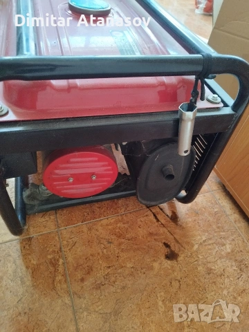 Генератор Honda 6.5hp, снимка 2 - Други машини и части - 54719704