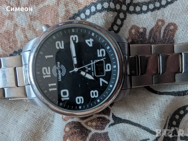 Радиочасовник Master Time