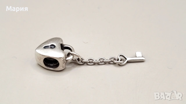 PANDORA Сребърни Талисмани , снимка 5 - Колиета, медальони, синджири - 54753935
