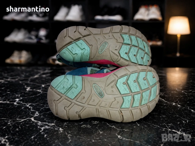 Keen сандали N 24 за момиче, снимка 3 - Детски сандали и чехли - 54248438