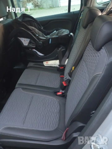 Opel Zafira Tourer LPG, снимка 6 - Автомобили и джипове - 54456607